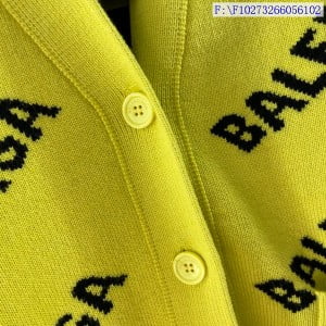 Balenciaga Logo Wool Sweater Jacket Fall/Winter 2021 Collection - Image 9