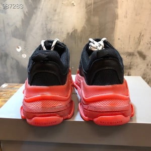 Balenciaga Triple S Clear Sole Unisex Sneakers Fall/Winter 2022 Collection - Image 5