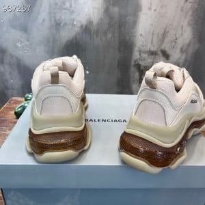 Balenciaga Triple S Clear Sole Unisex Sneakers Fall/Winter 2022 Collection - Image 7