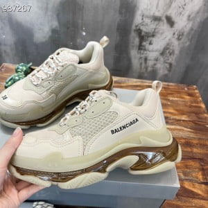 Balenciaga Triple S Clear Sole Unisex Sneakers Fall/Winter 2022 Collection - Image 8