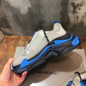 Balenciaga Triple S Sneakers Calfskin Leather Spring/Summer 2022 Collection - Image 3