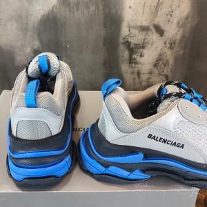 Balenciaga Triple S Sneakers Calfskin Leather Spring/Summer 2022 Collection - Image 8