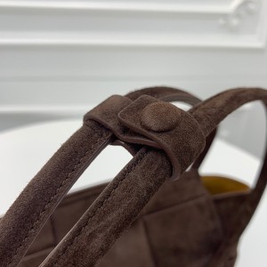 Bottega Veneta Arco Shoulder Bag 33cm Suede/Calfskin Leather 2020 Spring/Summer Collection - Image 3