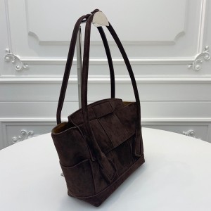 Bottega Veneta Arco Shoulder Bag 33cm Suede/Calfskin Leather 2020 Spring/Summer Collection - Image 6