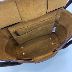 Bottega Veneta Arco Shoulder Bag 33cm Suede/Calfskin Leather 2020 Spring/Summer Collection - Image 10