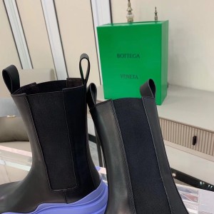 Bottega Veneta Chunky Sole Tire Boots Calfskin Leather Spring/Summer 2021 Collection - Image 4