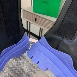 Bottega Veneta Chunky Sole Tire Boots Calfskin Leather Spring/Summer 2021 Collection - Image 5