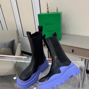 Bottega Veneta Chunky Sole Tire Boots Calfskin Leather Spring/Summer 2021 Collection - Image 7