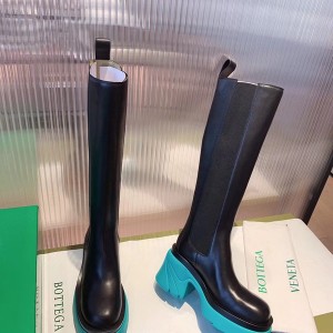 Bottega Veneta Flash Knee High Boots Calfskin Leather Fall/Winter 2021 Collection - Image 5