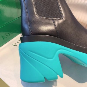 Bottega Veneta Flash Knee High Boots Calfskin Leather Fall/Winter 2021 Collection - Image 9