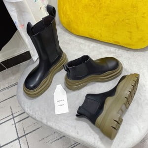 Bottega Veneta Flat Lug Triple-Sole Leather Boots Calfskin Leather Fall/Winter 2021 Collection - Image 8