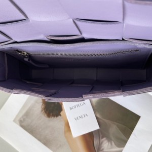 Bottega Veneta Mini Cassette Bag 24cm 578004 Lambskin Leather Silver Hardware Fall/Winter 2022 Collection - Image 7