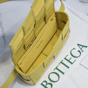 Bottega Veneta Mini Cassette Belt Bag 18cm 668572 Lambskin Leather Spring/Summer 2022 Collection - Image 7