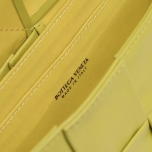 Bottega Veneta Mini Cassette Belt Bag 18cm 668572 Lambskin Leather Spring/Summer 2022 Collection - Image 8