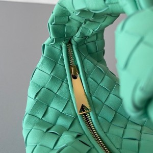 Bottega Veneta Mini Jodie Shoulder Bag 23cm 651876 Calfskin Leather Spring/Summer 2022 Collection - Image 3