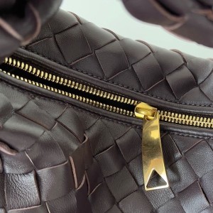 Bottega Veneta Mini Jodie Shoulder Bag 23cm 651876 Calfskin Leather Spring/Summer 2022 Collection - Image 4