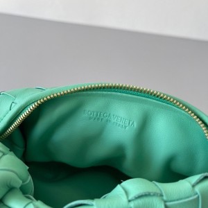Bottega Veneta Mini Jodie Shoulder Bag 23cm 651876 Calfskin Leather Spring/Summer 2022 Collection - Image 9
