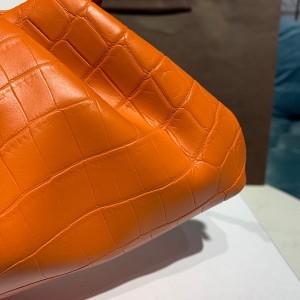 Bottega Veneta The Mini Pouch Shoulder Bag 22cm Crocodile Stamp Calfskin Leather 2020 Spring/Summer Collection - Image 6