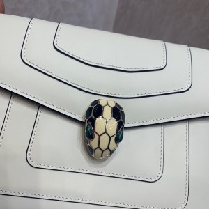 Bvlgari Serpenti Forever Small Crossbody Bag 20cm 34559 Calfskin Leather Fall/Winter 2022 Collection - Image 6