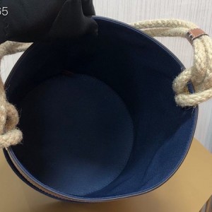 Celine Cabas Bucket Denim Bag 23cm Calfskin Leather Fall/Winter 2021 Collection - Image 5