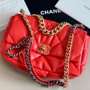 Chanel 19 Flap Bag Goatskin Leather Spring/Summer 2020 Collection - Image 8