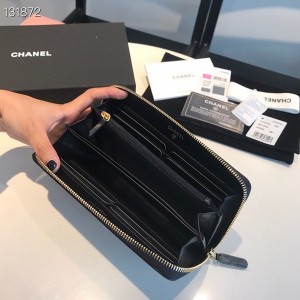 Chanel 19 Zippy Wallet Gold Hardware Lambskin Leather Fall/Winter 2020 Collection - Image 6