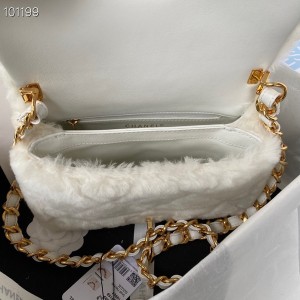 Chanel 2WAY Flap Bag 23cm AS3499 Shearling Fur Lambskin Leather Gold Hardware Fall/Winter 2022 Collection - Image 7