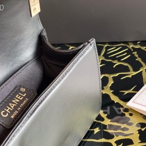 Chanel Braided LeBoy Bag 20cm Lambskin Leather Gold Hardware Spring/Summer 2020 Collection - Image 9