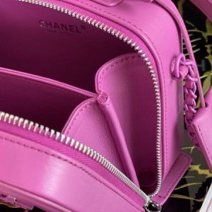 Chanel CC Filigree Vanity Case Bag 18cm Ultramatte Hardware Caviar Leather Fall/Winter 2020 Collection - Image 6