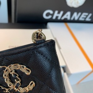 Chanel CC Logo Phone Holder Bag 18cm Gold Hardware Caviar Leather Fall/Winter 2020 Collection - Image 7