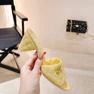 Chanel CC Logo Quilted Mules Sandals 6.5CM G38820 Lambskin Leather Spring/Summer 2022 Collection - Image 8