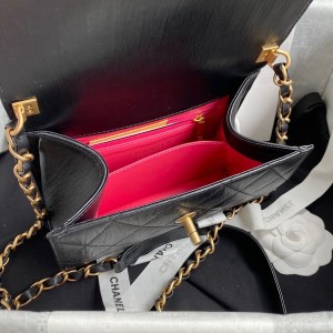 Chanel CC Wrapped Handle Bag 20cm AS2477 Lambskin Leather Gold Hardware Spring/Summer 2021 Collection - Image 8