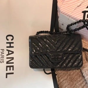 Chanel Chevron Mini Flap Bag 20cm Patent Leather Spring/Summer 2020 Collection - Image 3