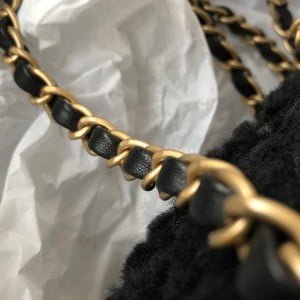Chanel Classic Flap Bag 18cm Gold Hardware Tweed/Shearling Fur Fall/Winter 2020 Collection - Image 3