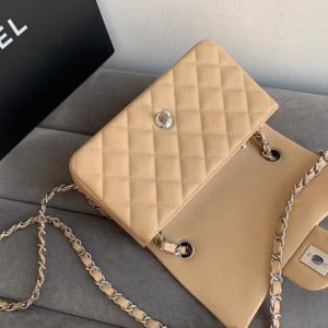 Chanel Classic Flap Bag 20cm Silver Hardware Caviar Leather Spring/Summer 2020 Collection - Image 4