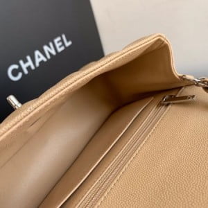 Chanel Classic Flap Bag 20cm Silver Hardware Caviar Leather Spring/Summer 2020 Collection - Image 7