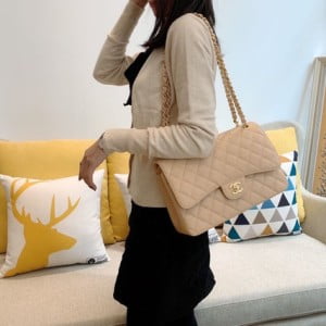 Chanel Classic Flap Jumbo Bag 58600 30cm Gold Hardware Lambskin Leather Fall/Winter 2020 Collection - Image 9