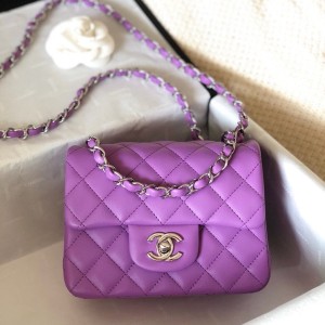 Chanel Classic Mini Flap Bag 18cm AS1115 Silver Hardware Lambskin Leather Spring/Summer 2022 Collection - Image 4