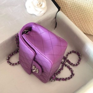 Chanel Classic Mini Flap Bag 18cm AS1115 Silver Hardware Lambskin Leather Spring/Summer 2022 Collection - Image 10