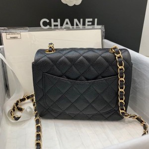 Chanel Classic Mini Flap Bag 18cm Gold Hardware Caviar Leather Spring/Summer 2020 Collection - Image 4