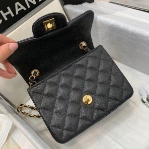 Chanel Classic Mini Flap Bag 18cm Gold Hardware Caviar Leather Spring/Summer 2020 Collection - Image 7