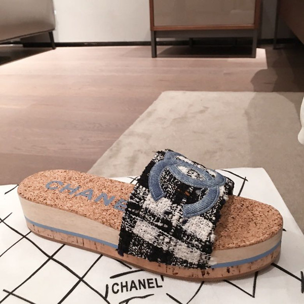 Chanel Cork Sandals Tweed/Calfskin Leather Spring/Summer 2020 Collection Size
