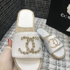 Chanel Crystal CC Espadrille Sandals Calfskin Leather Spring/Summer 2020 Collection - Image 8