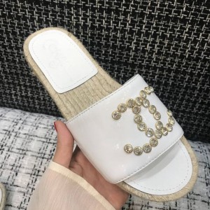 Chanel Crystal CC Espadrille Sandals Calfskin Leather Spring/Summer 2020 Collection - Image 10