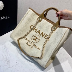 Chanel Deauville Tote 40cm Raffia Straw Canvas Bag Spring/Summer 2020 Collection - Image 10