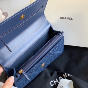 Chanel Denim 19 WOC Bag 20cm Lambskin Leather Spring/Summer 2020 Collection - Image 7