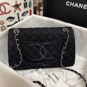 Chanel Denim Classic Flap Bag 25cm Gold Hardware Cruise Spring/Summer 2022 Collection - Image 4