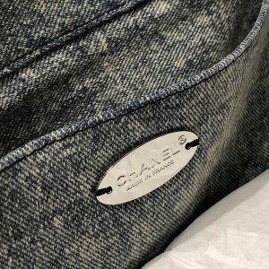 Chanel Denim Jumbo Flap Bag 34cm Silver Hardware Fall/Winter 2021 Collection - Image 6