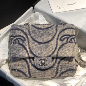 Chanel Denim Mini Flap Bag 20cm Silver Hardware Fall/Winter 2021 Collection - Image 10