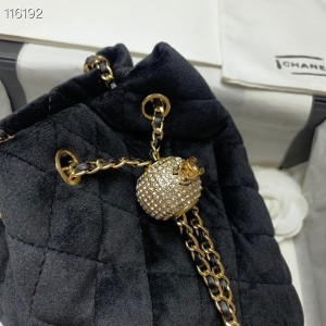Chanel Drawstring Bucket Bag With Crystal Chain With CC Details On Strap Bag 20cm Gold Hardware Velvet/Lambskin Leather Spring/Summer 2020 Collection - Image 9